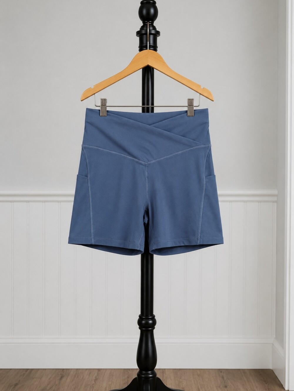Performance Shorts - Picture 1 of 4
